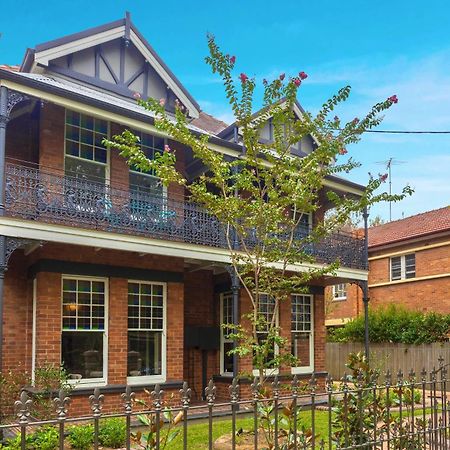 Dalziel Lodge Sydney Bagian luar foto