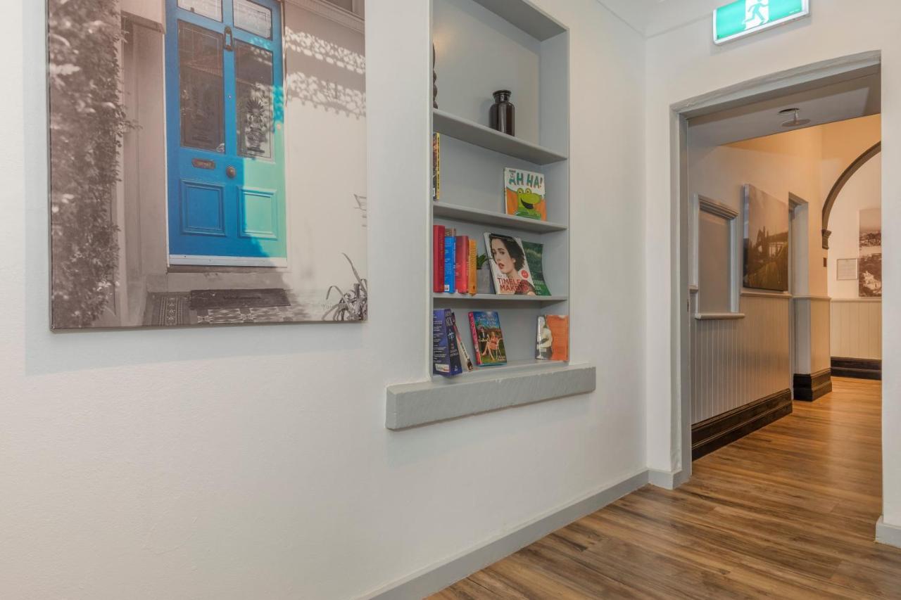 Dalziel Lodge Sydney Bagian luar foto